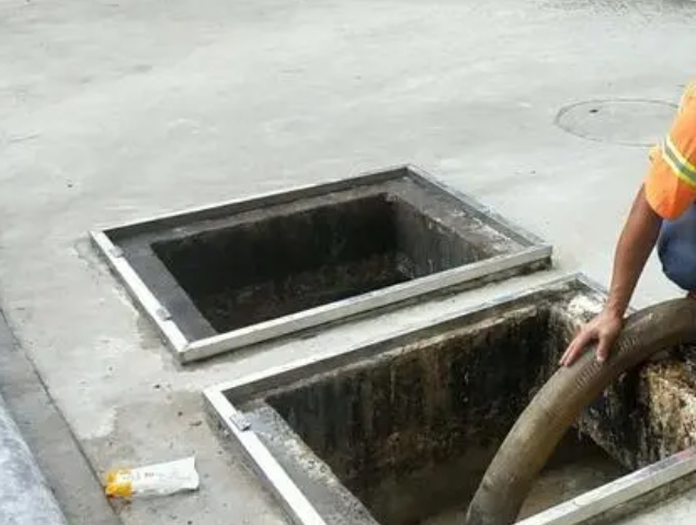 盐湖化粪池清理
