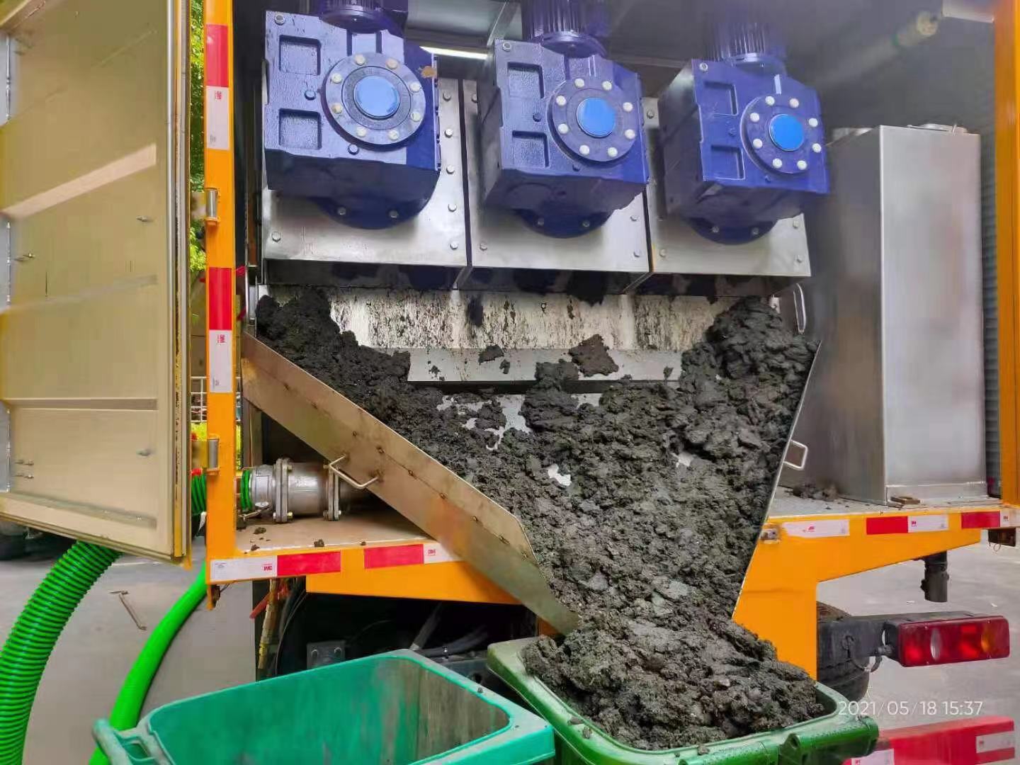 盐湖化粪池清掏城市维护站-泥浆净化干湿分离处理